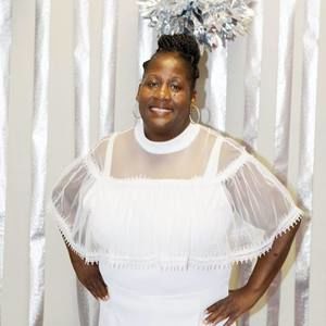 Meet your Posher, Carolyn